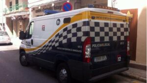 Imagen de archivo de un furg&oacute;n de la Polic&iacute;a Local de Palma