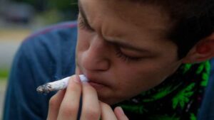 El cannabis y el alcohol, las drogas m&aacute;s consumidas