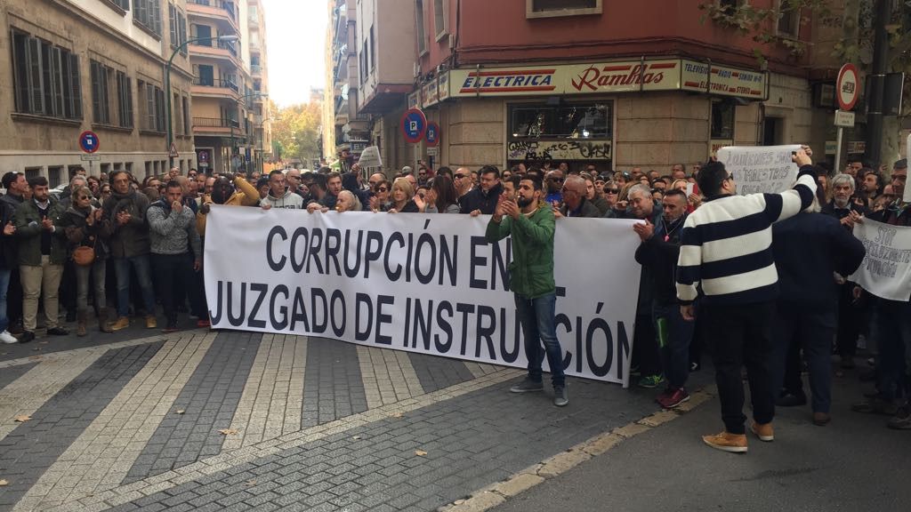 manifestacion cursach coco campaner