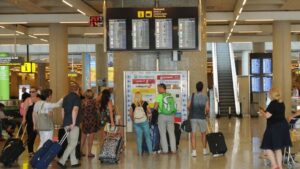 aeropuerto son sant joan avion