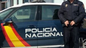 Polic&iacute;a