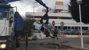 vehiculo abandonado sant josep