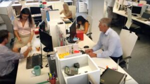 El paro baja por quinto a&ntilde;o consecutivo