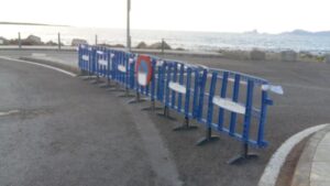 aparcamiento faro la savina cerrado