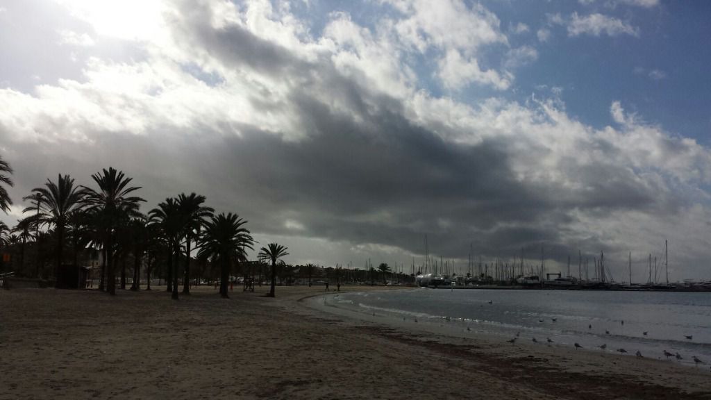 nubes mal tiempo mar