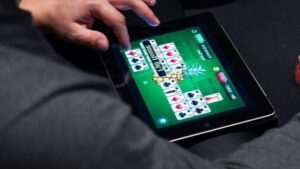 Poker online