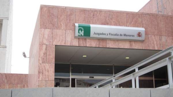 fiscalia menores andalucia