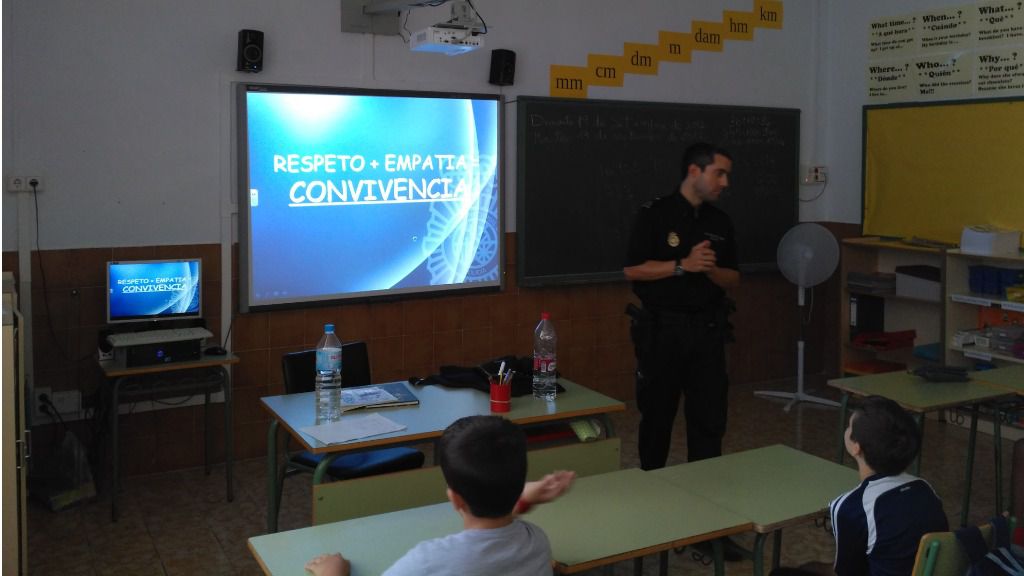 charlas policia colegios