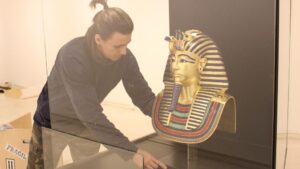 Daniel Rueda, especialista del taller de bellas artes