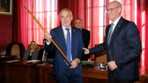 Gori Estarellas tomando posesi&oacute;n de la alcald&iacute;a