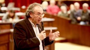 El conseller de Educaci&oacute;n, Mart&iacute; March