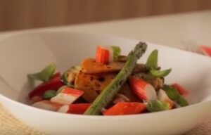 Verduras a la parrilla con surimi
