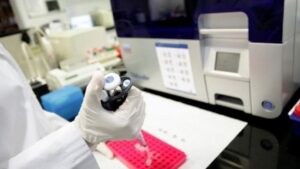 Un test de paternidad analiza variantes gen&eacute;ticas