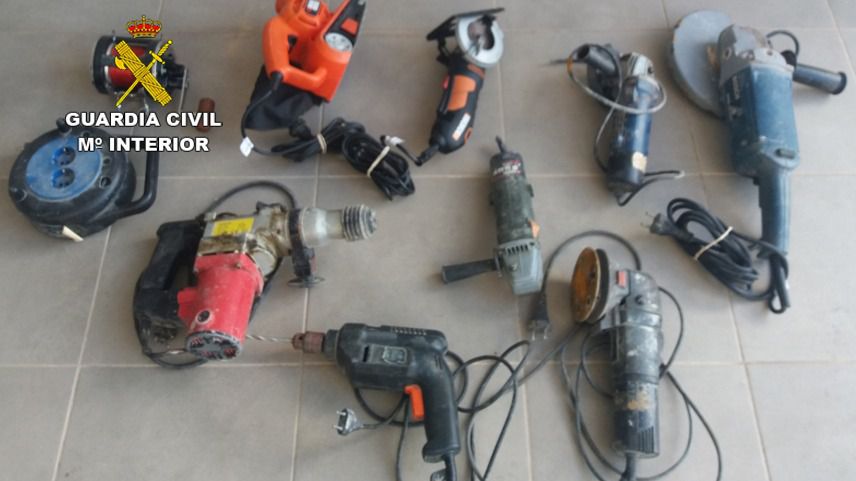 robos casa campo herramientas