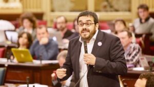 El conseller de Medio Ambiente, Agricultura y Pesca, Vicen&ccedil; Vidal