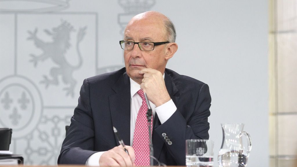 El ministro de Hacienda, Cristóbal Montoro,