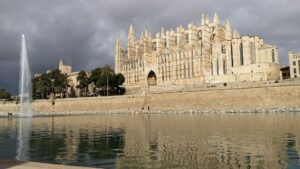 nubes seu catedral palma
