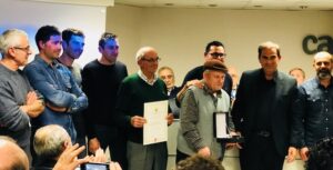 www.mallorcadiario.com_galerias-noticias_galerias_515677_MARGERSDELCONSELLDEMALLORCARECOGIENDOELDISTINTIVO