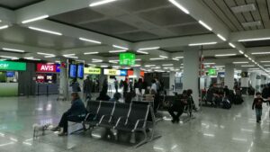 aeropuerto turismo palma son sant joan maletas