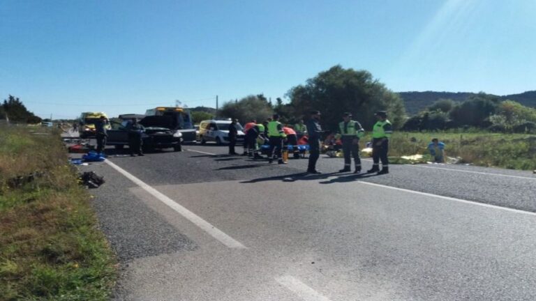 Los servicios de emergencia atienden a los heridos in situ (Twitter)