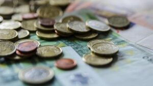 dinero monedas econom&iacute;a