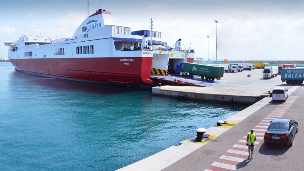 barco balearia puerto de palma