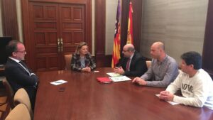 Representantes del sindicato se han reunido con la delegada del Gobierno