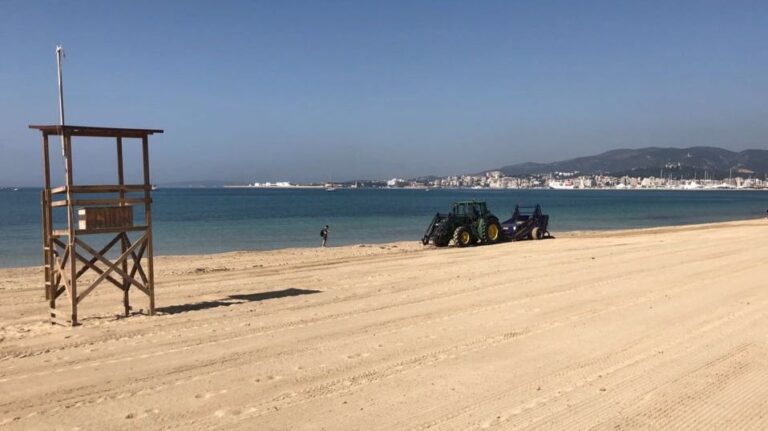 playa de can pere antoni limpieza de playas