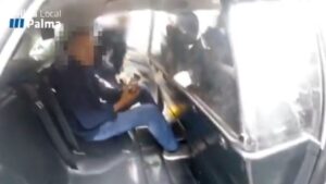 ladron arrependido palma tiron bolso