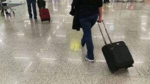 aeropuerto turismo palma son sant joan maletas