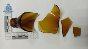 botella rota robo taxi