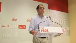 El portavoz del PSIB, Iago Negueruela