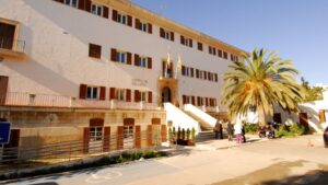 Servicio de atenci&oacute;n integral a domicilio para dependientes creado por el IMAS