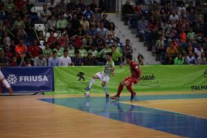 www.mallorcadiario.com_galerias-noticias_galerias_518802_PalmaFutsal_4_
