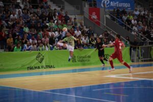 www.mallorcadiario.com_galerias-noticias_galerias_518802_PalmaFutsal_6_