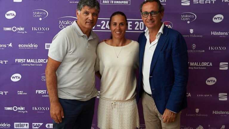 Toni Nadal, Benito Pérez Barbadillo y a la ex tenista Anabel Medina.