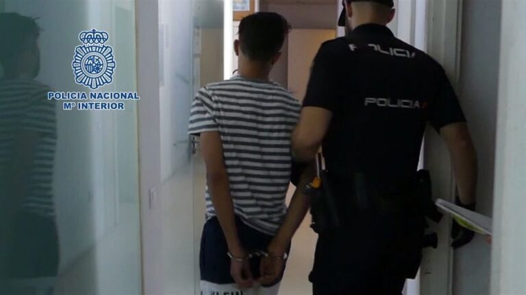 Imagen de la detención del agresor