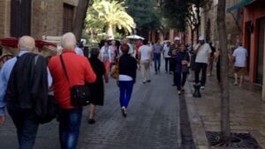 Desciende el n&uacute;mero de visitantes nacionales