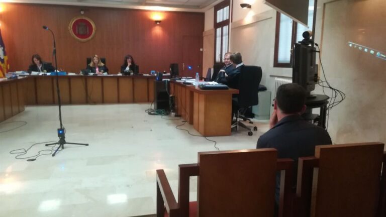 Tribunal