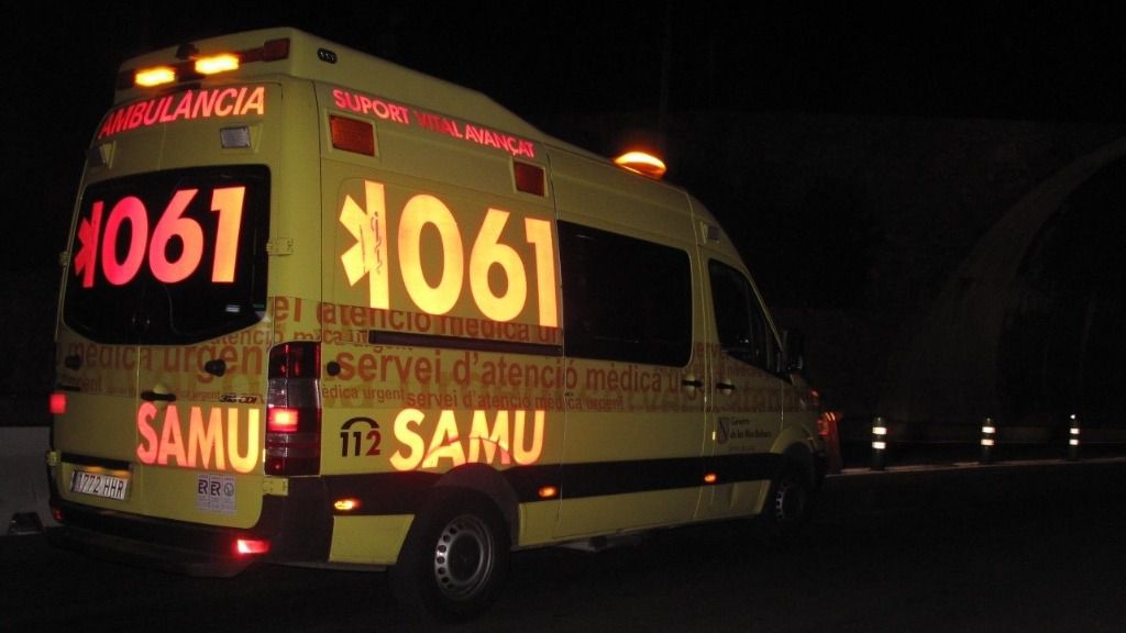 ambulancia noche