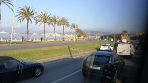 tiempo, despejado, sol, carretera, coches