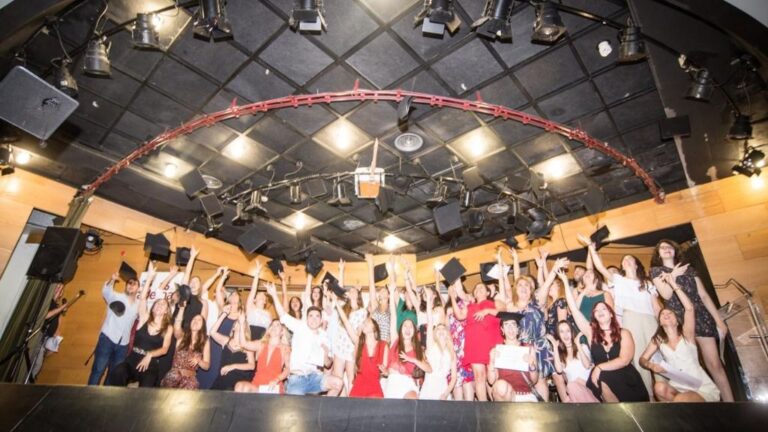 Adema graduación