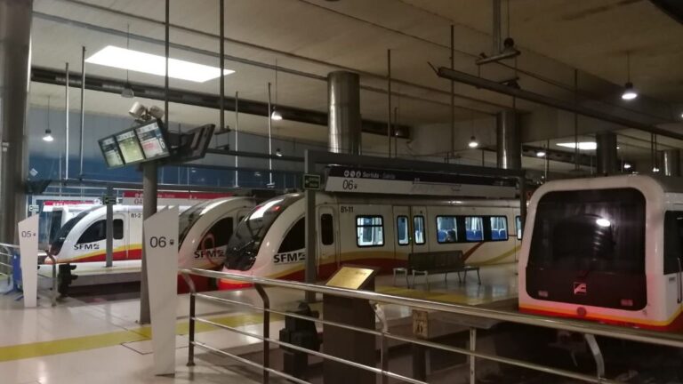 metro tren