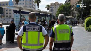policia nacional y policia local patrulla conjunta