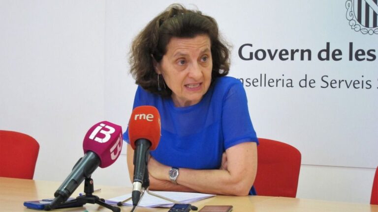 fina santiago
