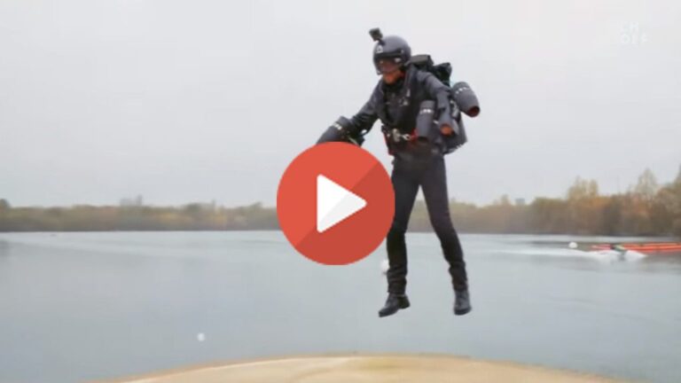 traje volador