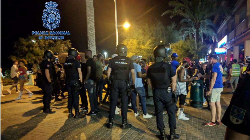 Imagen de una de las redadas llevadas a cabo por la Policía Nacional