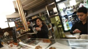 trabajadores hosteleria bar