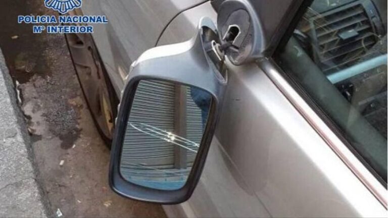 retrovisor vandalismo