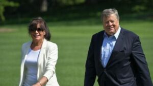 suegros de trump padres de melania